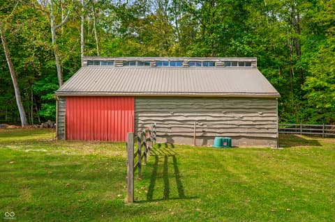 Photo of 5998 Bear Creek Road, Morgantown, IN