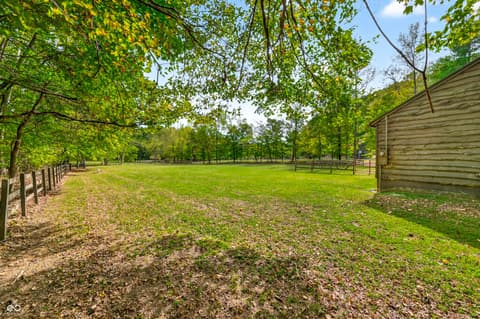 Photo of 5998 Bear Creek Road, Morgantown, IN