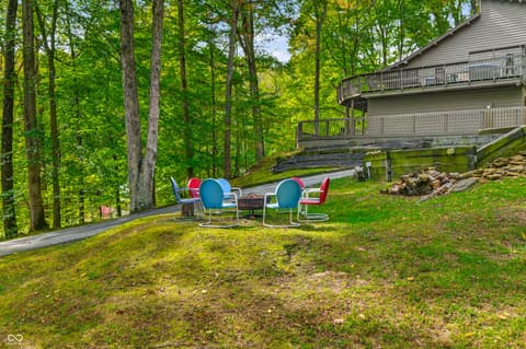 Photo of 5998 Bear Creek Road, Morgantown, IN