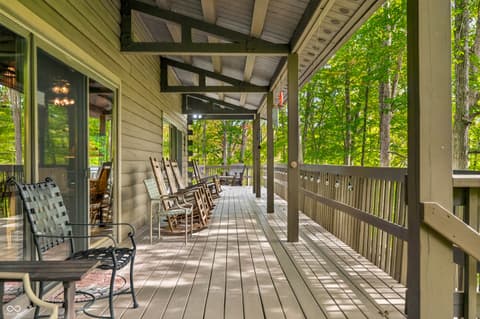 Photo of 5998 Bear Creek Road, Morgantown, IN