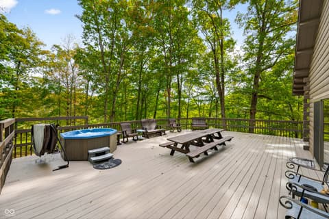 Photo of 5998 Bear Creek Road, Morgantown, IN