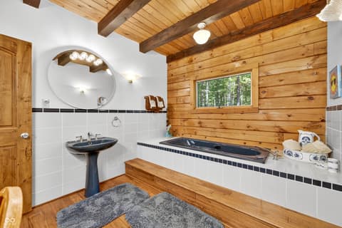Photo of 5998 Bear Creek Road, Morgantown, IN