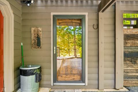 Photo of 5998 Bear Creek Road, Morgantown, IN