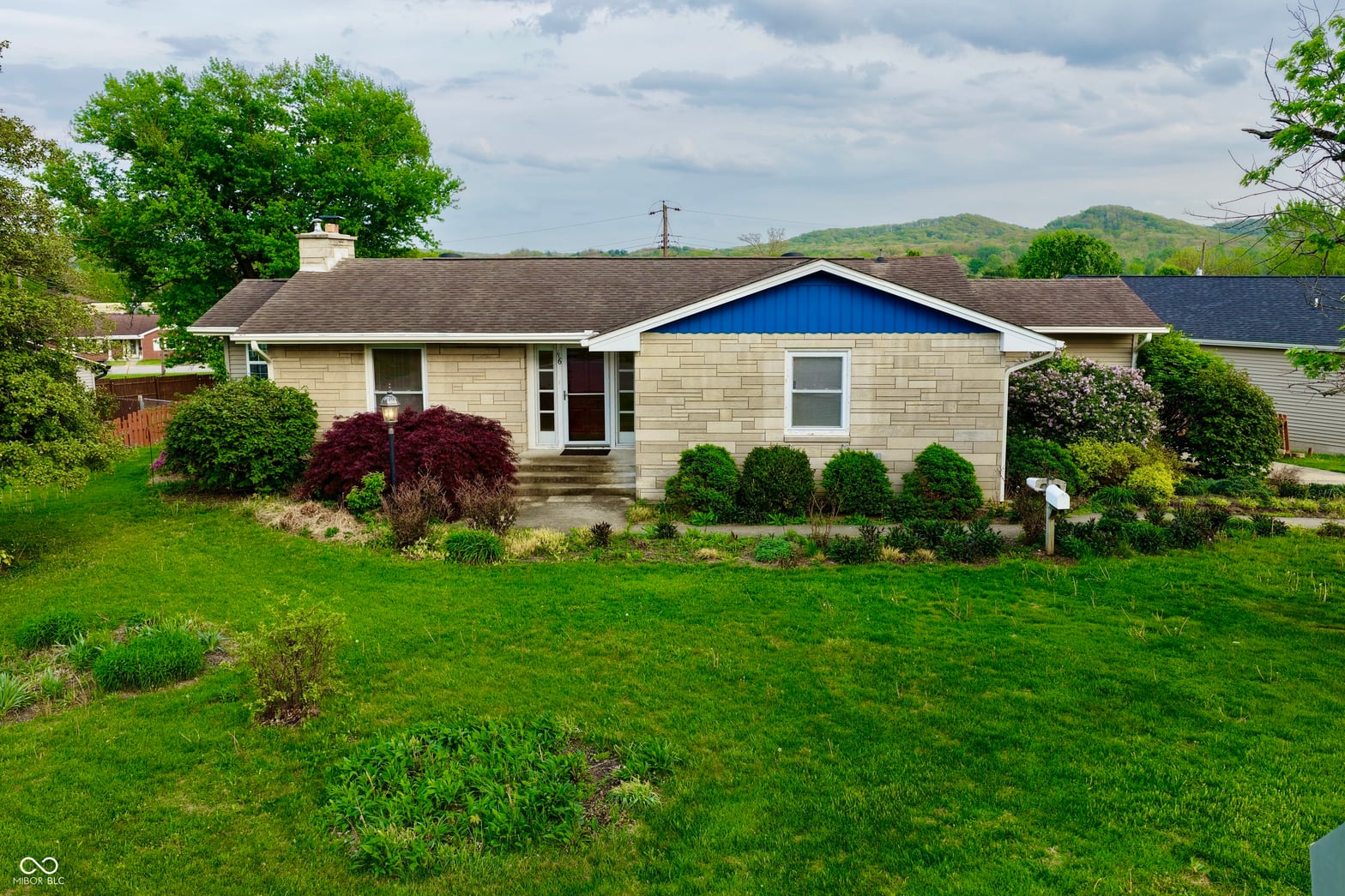 Photo of 116 Vallonia Road, Brownstown, IN