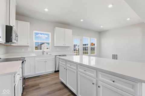 Photo of 7643 Sagamore Drive, Brownsburg, IN