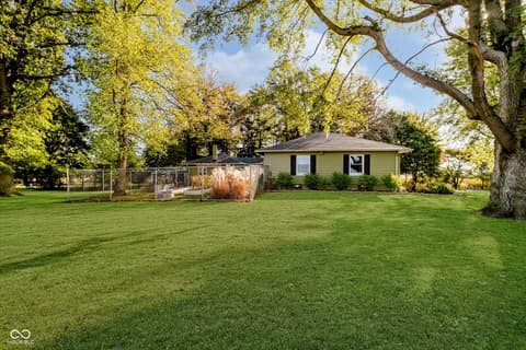 Photo of 26695 Six Points Road, Sheridan, IN