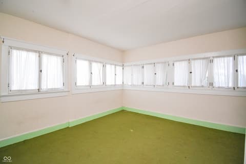 Photo of 718 S Walnut Street, Seymour, IN