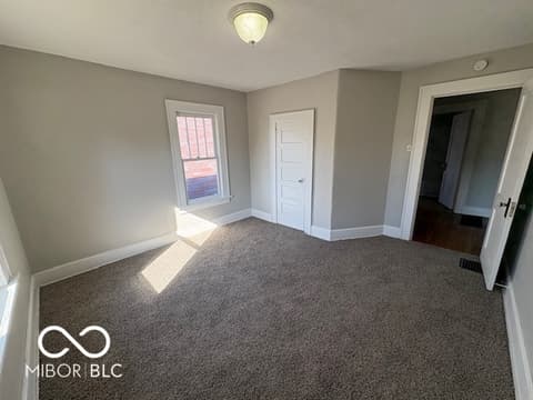 Photo of 304 N Hackley Street, Muncie, IN