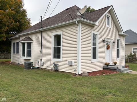 402 N Walnut Street