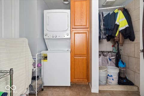 Laundry room at 1214 S Chester Avenue, Indianapolis, IN