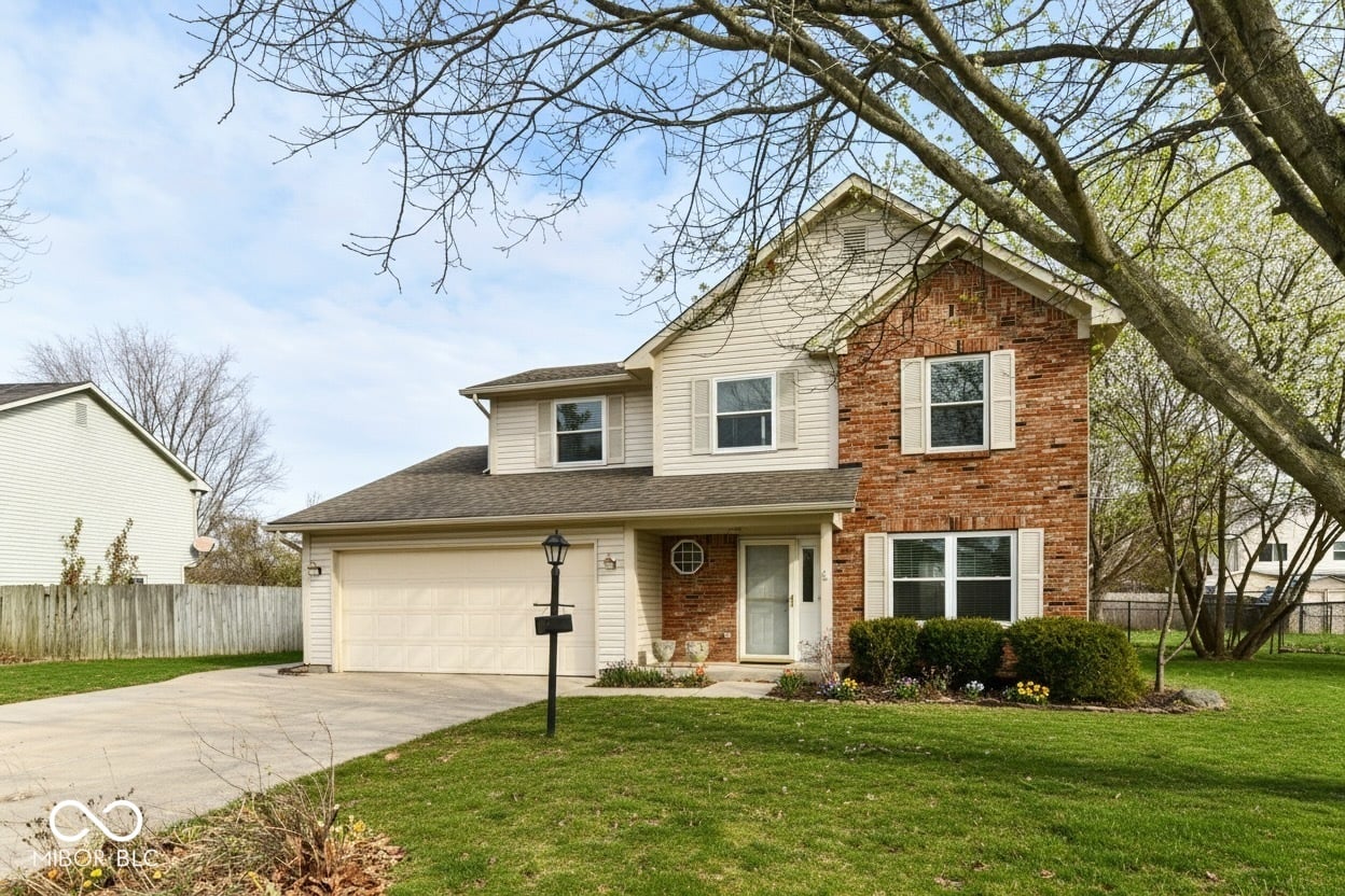 Front exterior at 21384 Tooley Court, Noblesville, IN