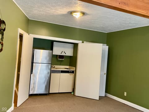 Kitchen at 1564 W County Road 1050 S, Cloverdale, IN