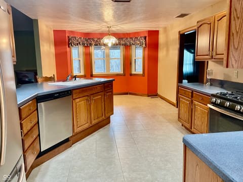 Photo of 1564 W County Road 1050 S, Cloverdale, IN