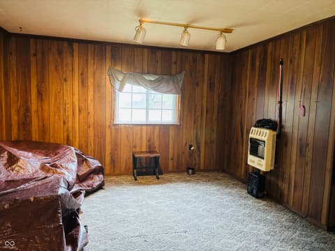 Sitting Room — 875 W Malone Drive, Connersville, IN