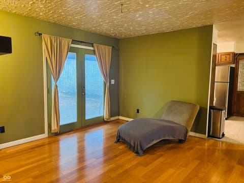 Sitting Room — 875 W Malone Drive, Connersville, IN