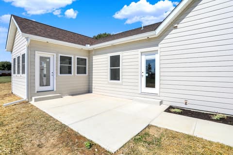 Photo of 10618 N 300 E, Morristown, IN