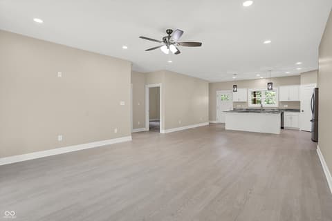 Photo of 10618 N 300 E, Morristown, IN
