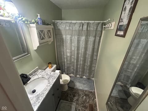 Photo of 929 S Grant Street, Martinsville, IN