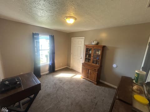 Photo of 929 S Grant Street, Martinsville, IN