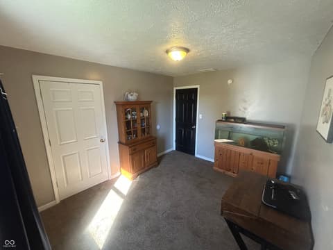 Photo of 929 S Grant Street, Martinsville, IN