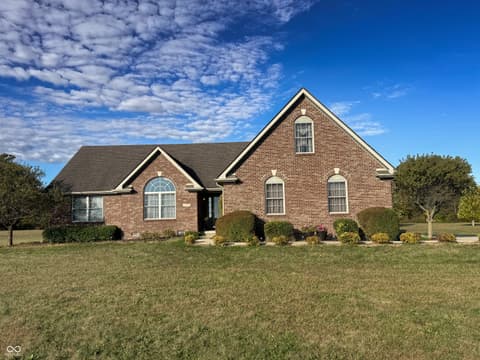 11501 S County Road 200 W