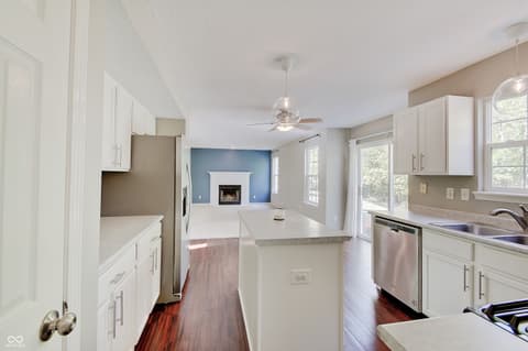 Photo of 8960 Dickinson Court, Fishers, IN
