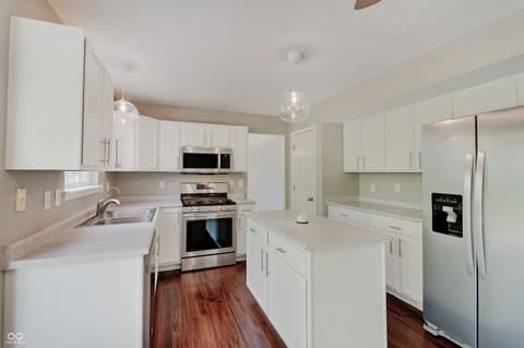 Photo of 8960 Dickinson Court, Fishers, IN