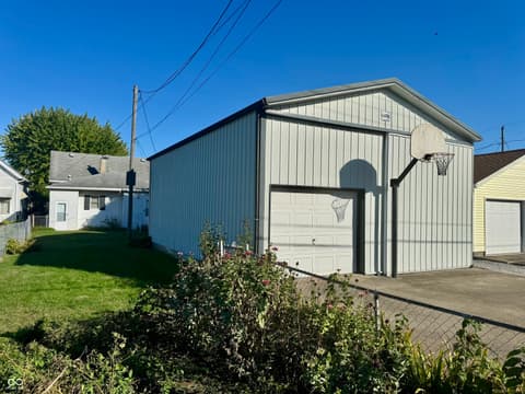 Photo of 527 N Arthur Street, Rushville, IN