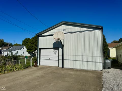 Photo of 527 N Arthur Street, Rushville, IN