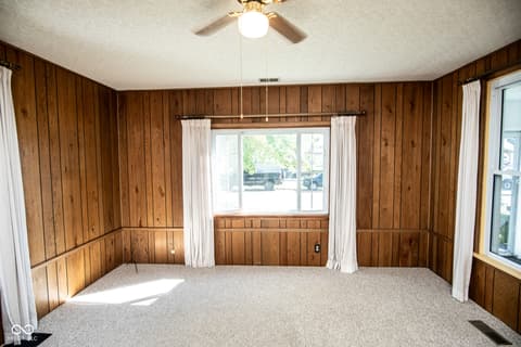 Photo of 527 N Arthur Street, Rushville, IN