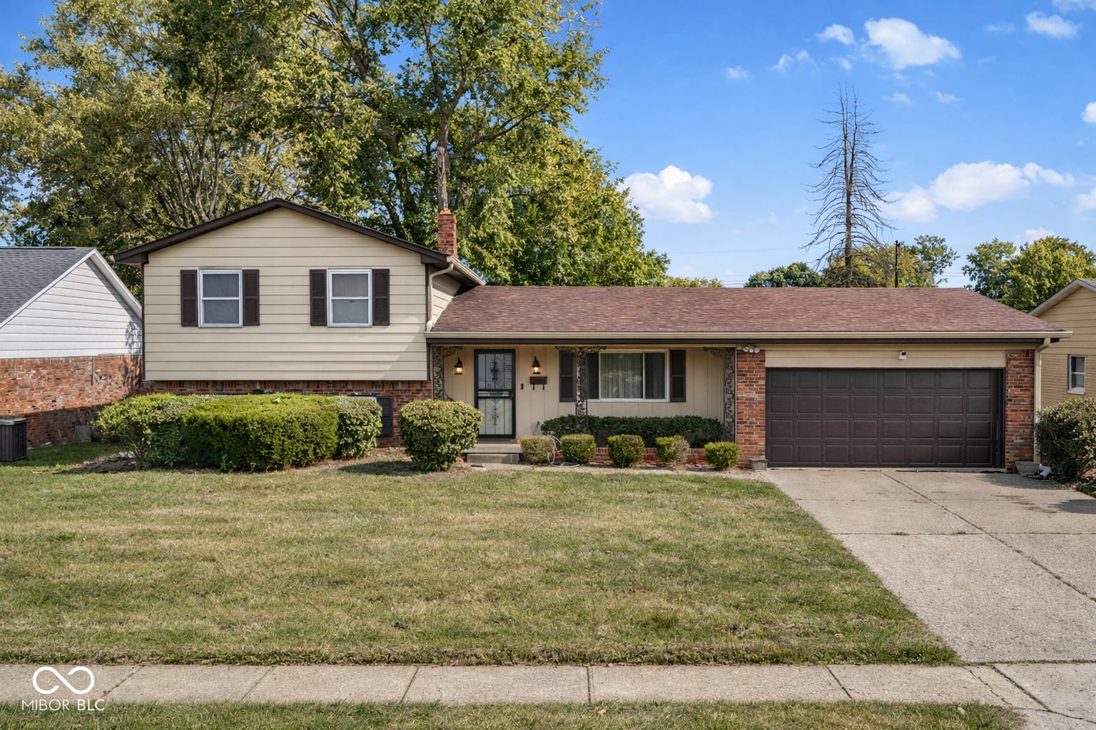 Front exterior at 3159 Arbutus Drive, Indianapolis, IN