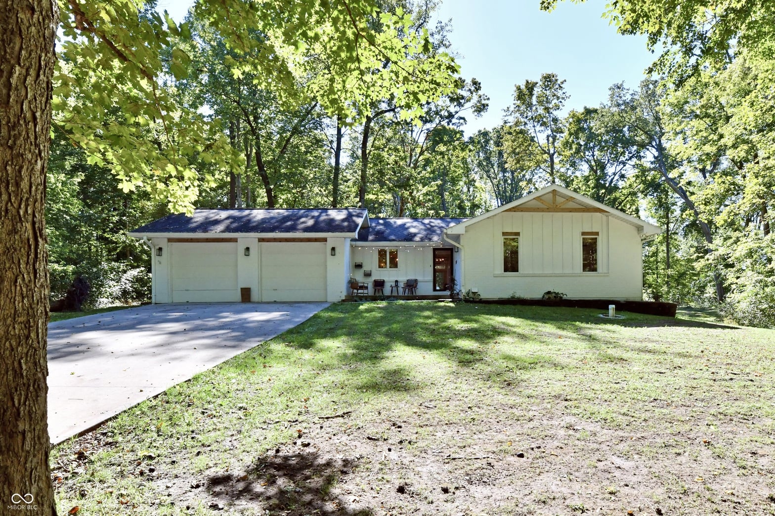 Photo of 7153 S Pr Royal Springs Drive, Shelbyville, IN