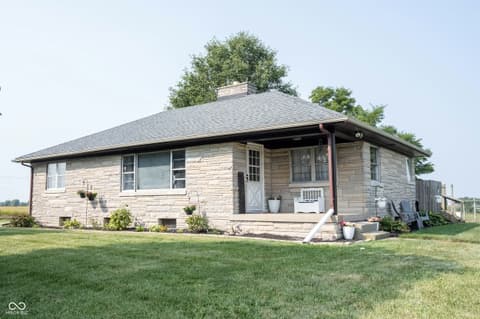 6053 N 800 W