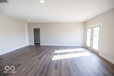 Living room at 110 Pin Oak Road, Spencer, IN