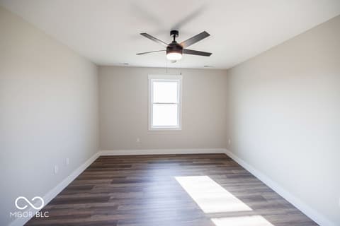 Primary bedroom at 110 Pin Oak Road, Spencer, IN