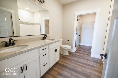 Primary bathroom at 110 Pin Oak Road, Spencer, IN