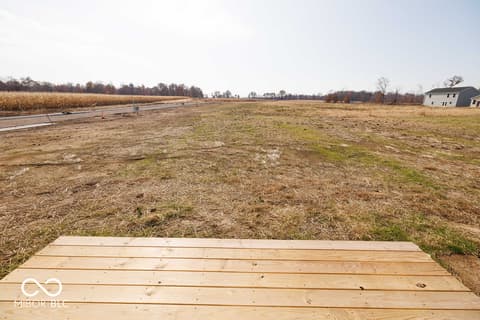 Yard at 110 Pin Oak Road, Spencer, IN