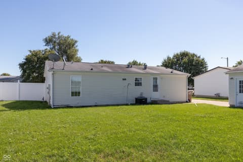Photo of 4620 Autumn Ridge Drive, Columbus, IN