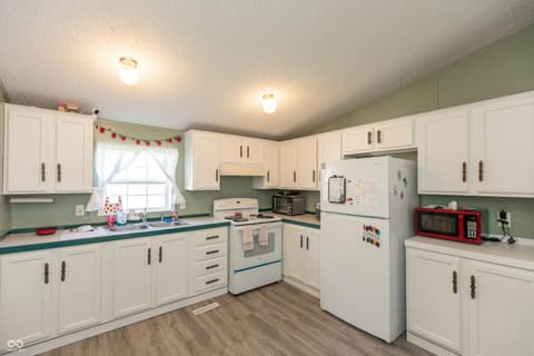 Photo of 4620 Autumn Ridge Drive, Columbus, IN
