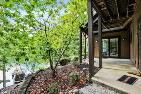 Photo of 4465 Grouse Drive, Trafalgar, IN