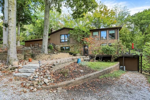 Photo of 4465 Grouse Drive, Trafalgar, IN