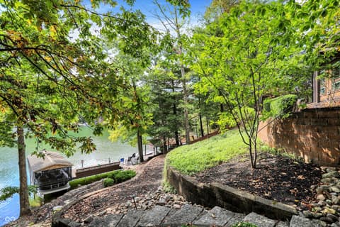 Photo of 4465 Grouse Drive, Trafalgar, IN