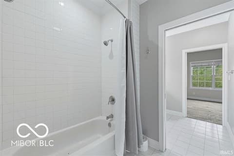 Bathroom at 7105 W Saint Andrews Avenue, Yorktown, IN