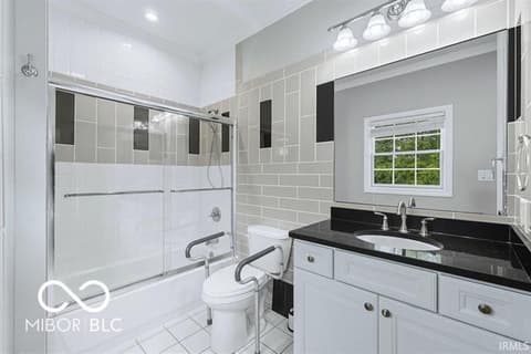 Bathroom at 7105 W Saint Andrews Avenue, Yorktown, IN