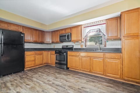 Photo of 309 N 350 W, Greenfield, IN