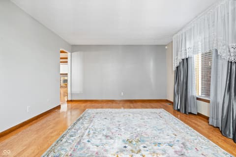 Photo of 309 N 350 W, Greenfield, IN
