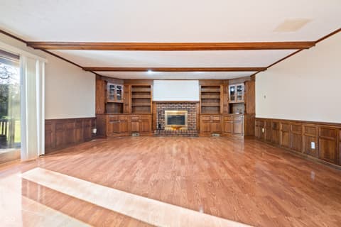 Photo of 309 N 350 W, Greenfield, IN