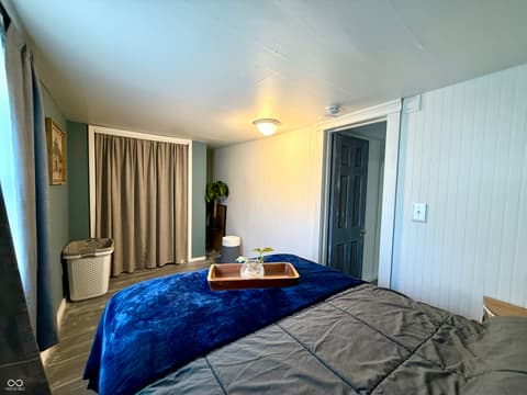Bedroom at 706.5 John Street, Crawfordsville, IN