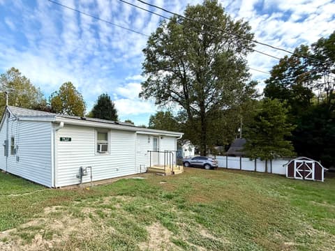 Front exterior at 706.5 John Street, Crawfordsville, IN