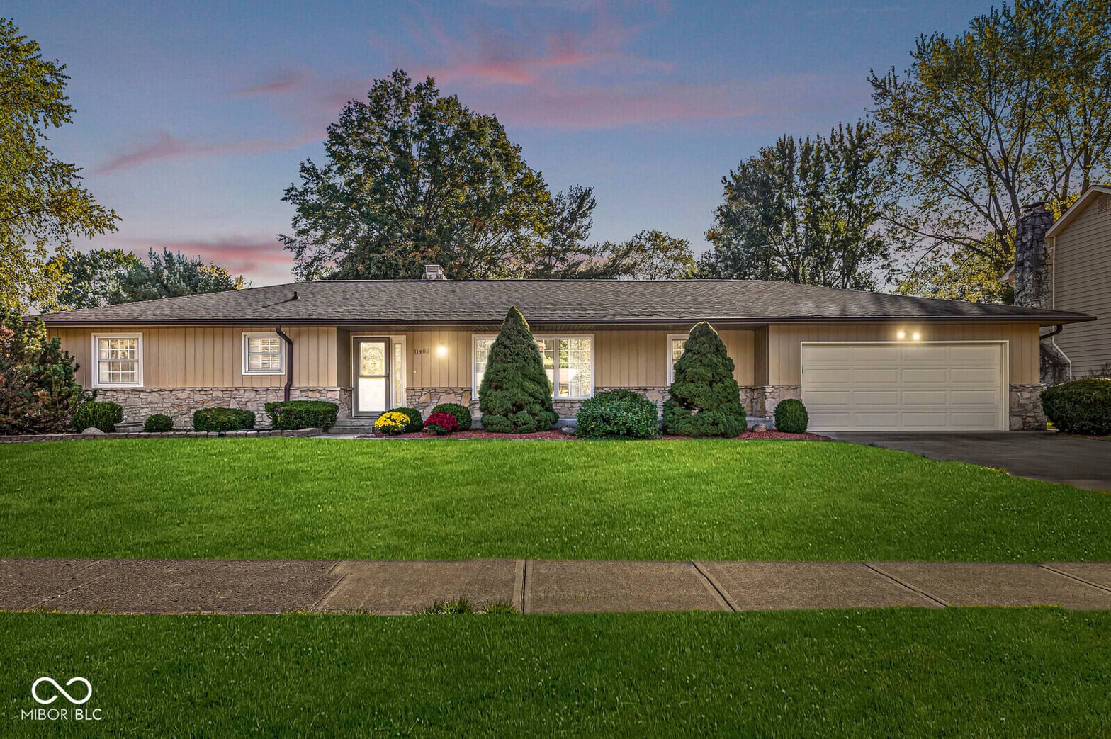 Photo of 11405 Haverstick Road, Carmel, IN